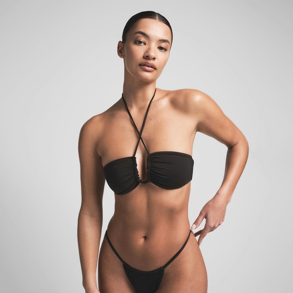 SKIMS Other - SWIMS SIGNATURE SWIM HALTER BIKINI TOP- Onyx